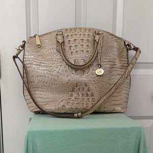 Brahmin Large Elegant Crocodile-Embossed beige Handbag